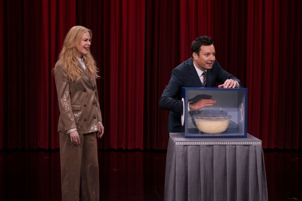 Nicole Kidman - The Tonight Show with Jimmy Fallon 12/08/2021