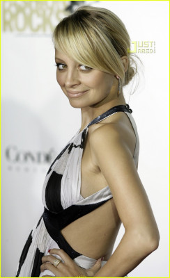 photo 3 in Nicole gallery [id131291] 2009-01-26 00:00:00