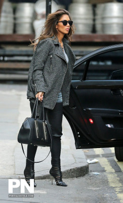 photo 5 in Nicole Scherzinger gallery [id686633] 2013-12-24 00:00:00