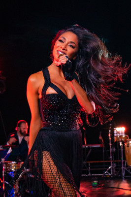 Nicole Scherzinger – Performing at Private Party in Portugal