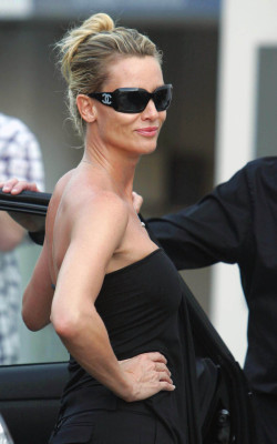 photo 8 in Nicolette Sheridan gallery [id307747] 2010-10-26 00:00:00