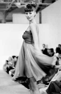 Niki Taylor for Giorgio di Sant&#039;Angelo FW 1992