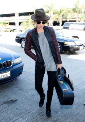 Nikki Reed pic #678442