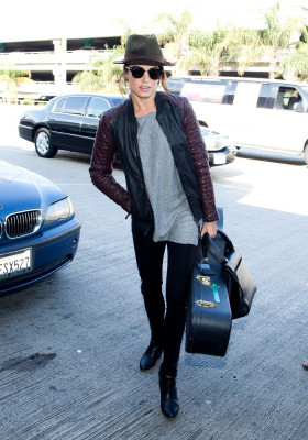 Nikki Reed pic #735026
