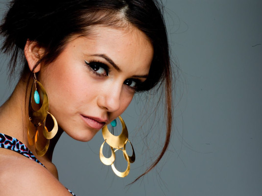 Nina Dobrev pic #336011