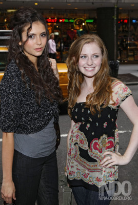 Nina Dobrev pic #711992