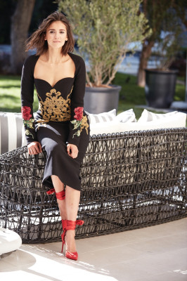 Nina Dobrev pic #1120229