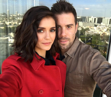 Nina Dobrev pic #946875