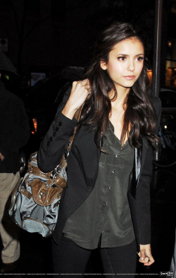 Nina Dobrev pic #324711