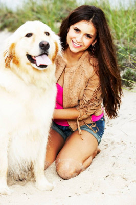 Nina Dobrev pic #848510