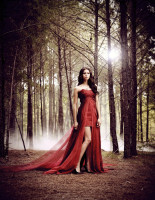 Nina Dobrev pic #405760