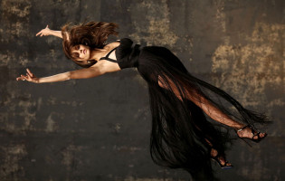 Nina Dobrev pic #762680