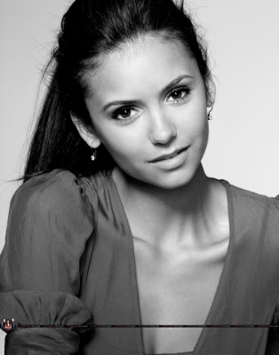 Nina Dobrev pic #187191