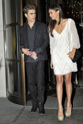 Nina Dobrev pic #269864