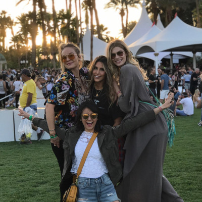 Nina Dobrev pic #1063809