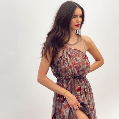 Nina Dobrev