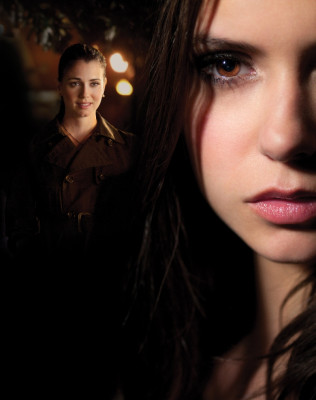 Nina Dobrev pic #270650