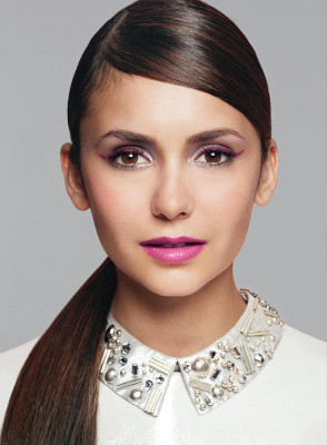Nina Dobrev pic #567943