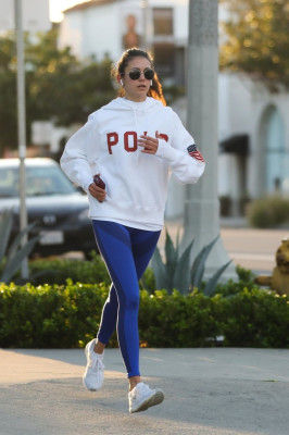 Nina Dobrev pic #1254421
