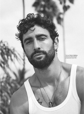 Noah Mills - GQ Style Mexico 2020