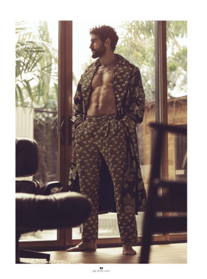 Noah Mills - GQ Style Mexico 2020