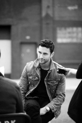 photo 8 in Noah Mills gallery [id537074] 2012-07-20 00:00:00