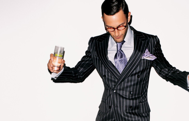 Noah Mills pic #365404