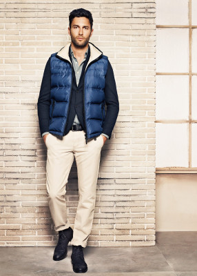 photo 7 in Noah Mills gallery [id554203] 2012-09-02 00:00:00