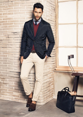 Noah Mills pic #554208