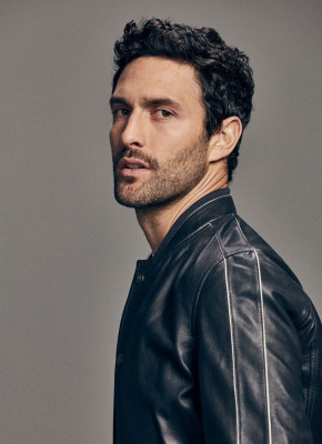 Noah Mills - Massimo Dutti Spring/Summer 2018 Collection