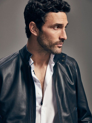 Noah Mills - Massimo Dutti Spring/Summer 2018 Collection