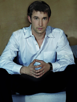photo 9 in Noah Wyle gallery [id242925] 2010-02-12 00:00:00