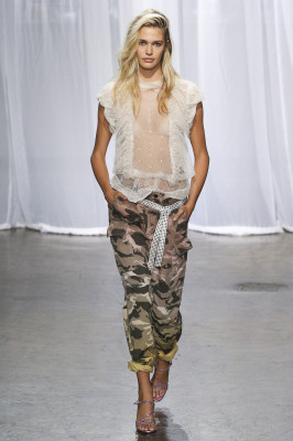Noel Berry - Zadig &amp; Voltaire Fall/Winter 2018 Fashion Show in New York