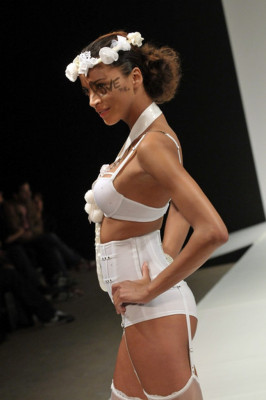 photo 27 in Noemie Lenoir gallery [id182513] 2009-08-10 00:00:00