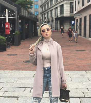 Noor Tagouri - Social Media Pics 2018