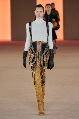 Noortje Haak - Balmain Fall/Winter 2021 Fashion Show in Paris