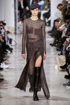 Noortje Haak - Akris Fall/Winter 2021 Fashion Show in Paris