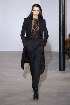 Nortje Haak - Olivier Theyskens Autumn/Winter 2019 Fashion Show in Paris