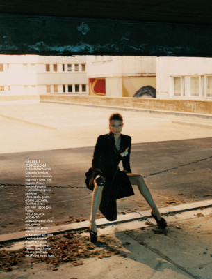Noot (Renata) Seear ~ Elle Italia September 2008 by Luis Sanchis