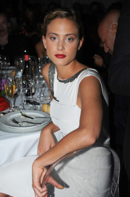 Nora Arnezeder pic #705592