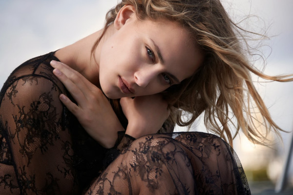 Nora Arnezeder pic #715065