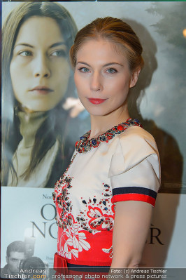 Nora von Waldstatten pic #766602