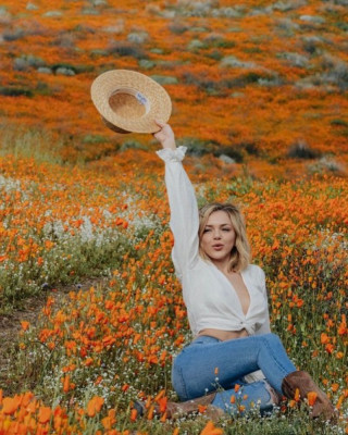 Oana Gregory – Photoshoot March 2019