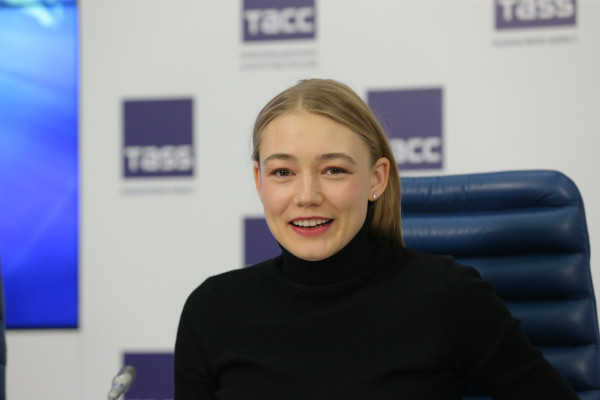 Оксана Акиньшина на пресс-конференции фильма &quot;Рассвет&quot; 23/01/19