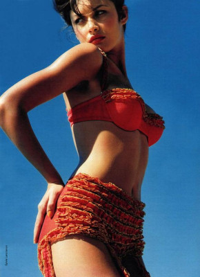 Olga Kurylenko pic #221253