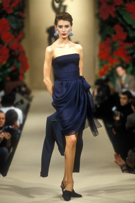 Olga Pantyushenkova for Yves Saint Laurent Paris couture spring 1998