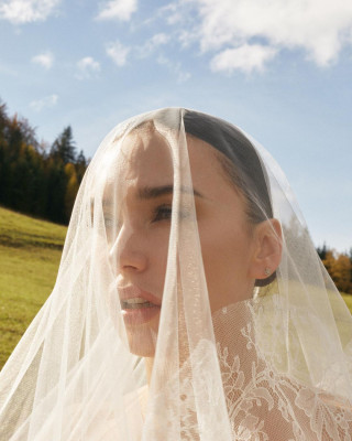 Ольга Серябкина в свадебной фотосессии для Vogue // 2020