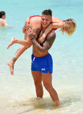 Olivia Buckland pic #1016659