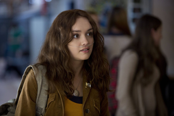 Olivia Cooke - Bates Motel (2013) 1x01 &#039;First You Dream, Then You Die&#039;