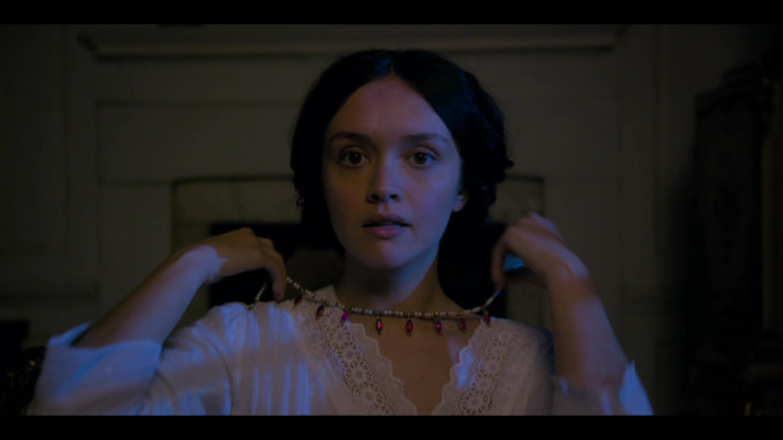 Olivia Cooke - Vanity Fair (2018) 1x01 'Miss Sharp in the Presence of the Enemy'
